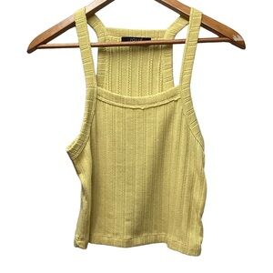 Jolie ribbed sweater tank. Gold/ bright yellow. Size Large